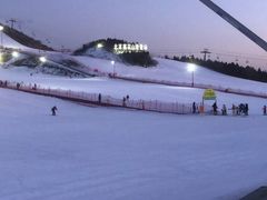 -北京莲花山滑雪场