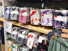 -优衣库(上海虹口龙之梦店)