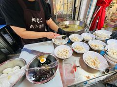 -何老二卤汁凉粉