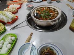 -云南印象昭通天麻火腿鸡(新疆石油花园二期店)
