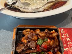 -双湖园·地标武汉菜(黄鹤楼解放路店)