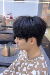 -尤司男士国潮理发馆