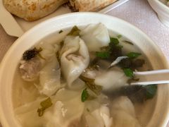 馄饨-宝光熏肉鞋底火烧(新街口店)