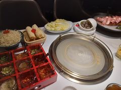 -领鲜天下·焗海鲜·花胶鸡(天目里店)