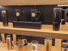 -星巴克臻选(国贸商城首店)