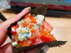 三文鱼配苹果沙拉海苔包-友壹町寿司(佛山新DNA店)