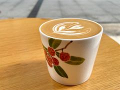 -Line 咖啡(石厦花园店)