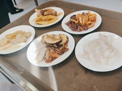 -天宜隆蘑菇宴火锅(石景山旗舰店)