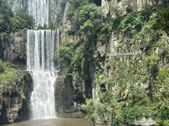-刘伯温故里景区百丈漈