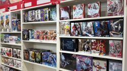 -逝水玩具折扣店