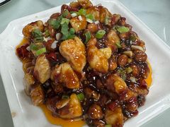 -黑皮酸菜鱼(三山街店)