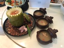 -玥奢国际母婴护理中心(滨江宝龙店)