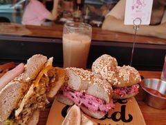 -Catch Bagel(芳草地店)