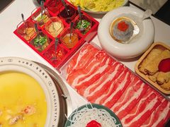 -领鲜天下·焗海鲜·花胶鸡(天目里店)