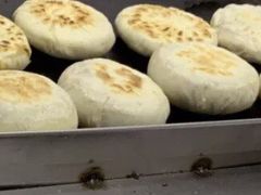 雪菜笋尖肉麦饼-中原大刀(南湖越秀集市店)