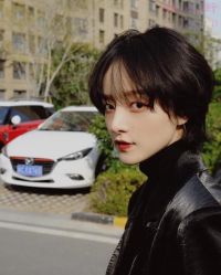 -时尚殿堂明星门店