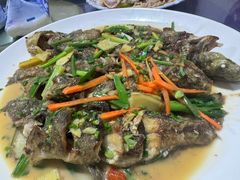 焖黄公鱼-老友谊餐厅(319国道店)