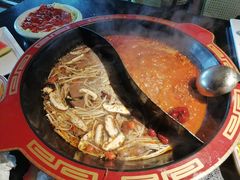 -三江两海老火锅(北京首店)