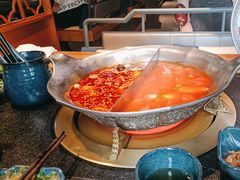 -湊湊火锅·茶憩(南京东路悦荟店)