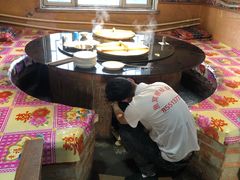 -鱼窝棚柴火铁锅炖(富山屯店)