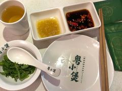 -粤小煲鲜汤猪肚鸡(丹尼斯二天地店)