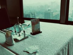 -亚洲国际大酒店·云顶阁旋转自助餐厅