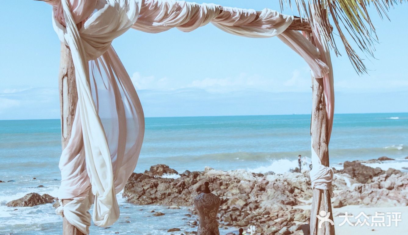三亚的海很美，一起散步去天涯海角吧🌊