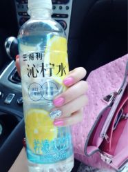 iphone_upload_pic-洋娃娃美甲美睫半永久工作室