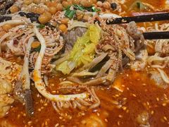 -张翻越·川渝冒菜·武汉黑鸭煲(城北万象城店)