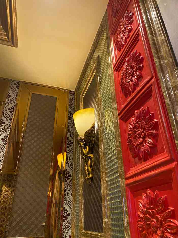 小巨蛋量贩式ktv(宽城店)-"音响不错,效果挺好,我和儿子一起去的,两.