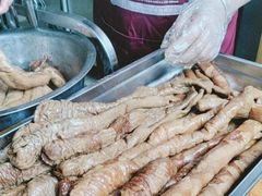 -老鼎万春卤菜(五代传承创始老店)