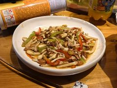 -头上红煨盐鸡·非遗院子餐厅