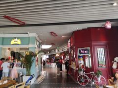 门面-东方明珠·可口可乐欢乐餐厅