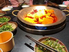 -王婆乔鲜鱼自助火锅(蜀汉路店)