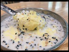 -白翔甜食店