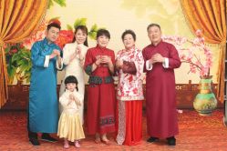 -时光纪亲子全家福照相馆(静安店母女写真父母纪念照)