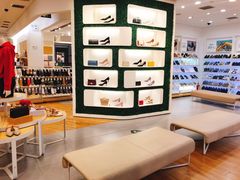 -hotwind热风(世纪东方广场店)