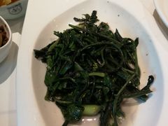 -丹江口渔村·湘味厨房(桃园店)