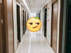 -南京悦客假日酒店