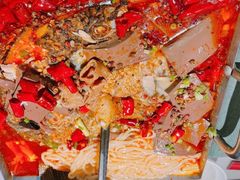 -渝是乎酸菜鱼(龙旗购物中心店)