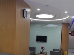 -雅悦齿科(顾村公园店)