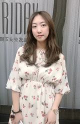 -FRIDAY星期五专业美发沙龙