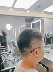 -川和潮人