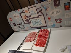 -海底捞火锅(上地华联店)