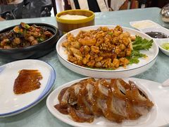 -六和聚传统烤鸭.天津菜(和平店)