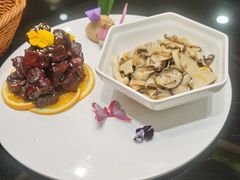 -山明水秀大饭店