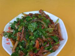 拌牛杂-志权牛肉面(灵山路店)