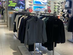 -银泰百货(北京大红门店)