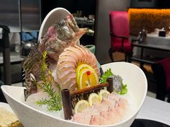 -泓炙颐凤鲜海鲜火锅料理(桐乡店)