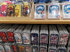 -名创优品(北京新中关购物中心地铁层店)